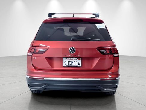 Used 2023 Volkswagen Tiguan SE FWD image 4