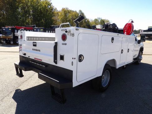 Used 2022 Chevrolet Silverado 3500 W/T w/ WT Fleet Convenience Package AWD/4WD image 7