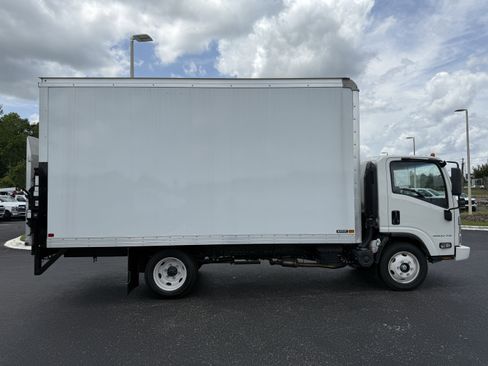 New 2025 Chevrolet Low Cab Forward 5500XG RWD image 6