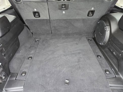 Used 2025 Jeep Wrangler Unlimited Sahara AWD/4WD image 42