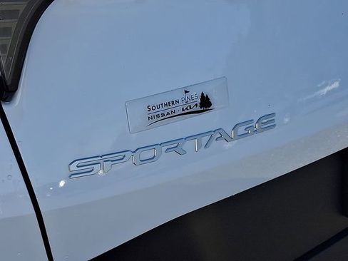 New 2026 Kia Sportage EX image 21