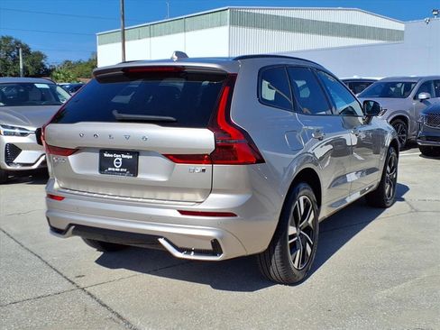 New 2026 Volvo XC60 B5 Core w/ Protection Package Premier image 7