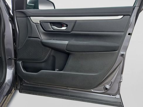 Used 2018 Honda CR-V LX image 34