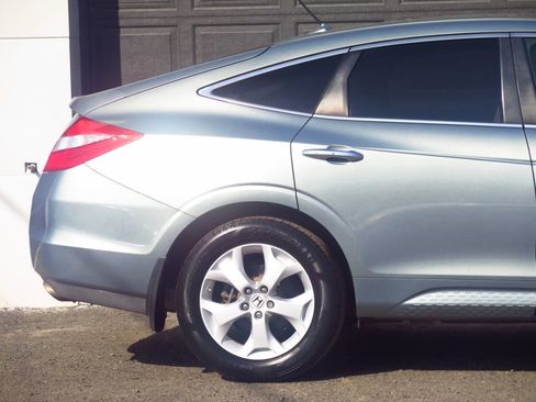 Used 2010 Honda Crosstour EX-L image 25