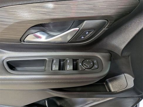 Used 2023 GMC Terrain SLE image 14