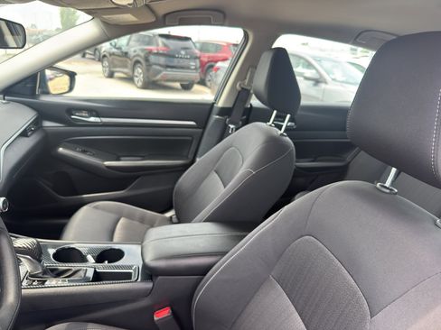 Certified 2022 Nissan Altima 2.5 SV FWD image 26