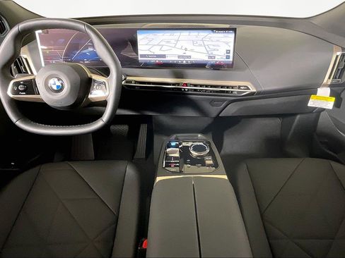 New 2026 BMW iX xDrive60 w/ Premium Package image 8