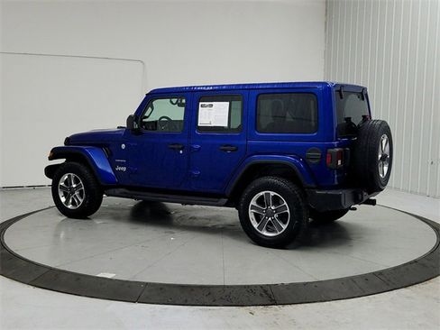 Used 2020 Jeep Wrangler Unlimited Sahara w/ Uconnect 4C Nav & Sound Group image 5