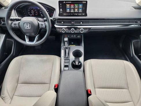 Used 2022 Honda Civic Touring image 28