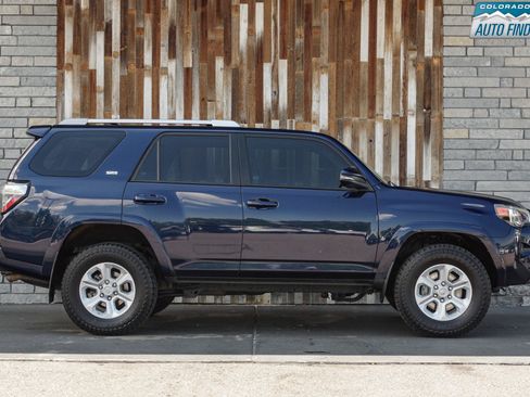 Used 2017 Toyota 4Runner SR5 Premium AWD/4WD image 8