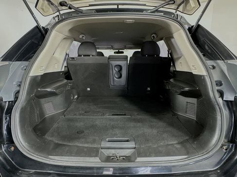 Used 2016 Nissan Rogue S FWD image 21