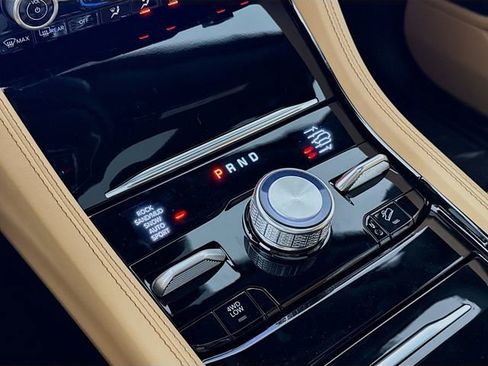 New 2025 Jeep Grand Cherokee L Summit image 17