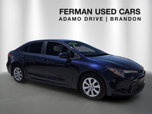 Used 2023 Toyota Corolla LE FWD image 1