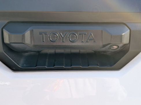 Used 2023 Toyota Tundra SR5 image 5