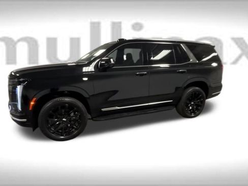 New 2025 Cadillac Escalade Luxury image 53