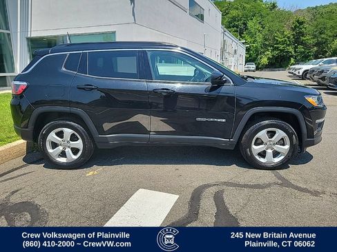 Used 2019 Jeep Compass Latitude AWD/4WD image 33