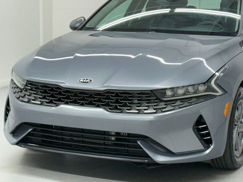 Used 2021 Kia K5 LX FWD image 10