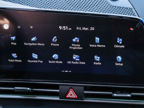 New 2026 Hyundai Elantra Limited FWD image 17