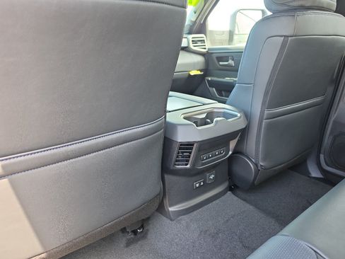 New 2026 Toyota Tundra Platinum AWD/4WD image 19