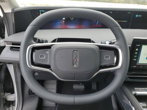 New 2026 Lincoln Nautilus Reserve image 23