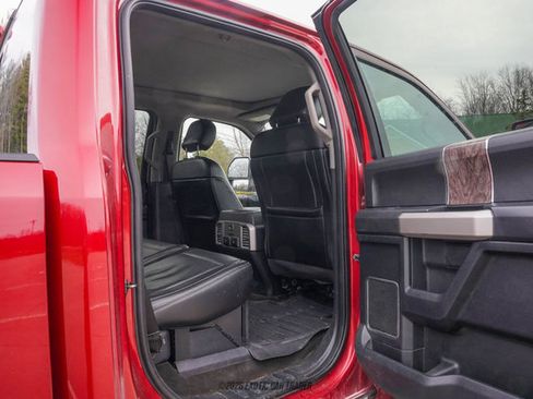 Used 2017 Ford F350 Lariat w/ Lariat Ultimate Package AWD/4WD image 26