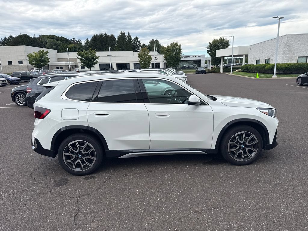 Certified 2026 BMW X1 xDrive28i w/ Convenience Package AWD/4WD image 6