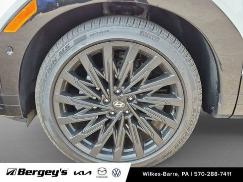 Used 2024 Hyundai Santa Fe Calligraphy AWD/4WD image 11