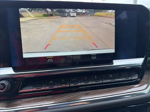 Used 2024 Chevrolet Silverado 1500 RST w/ Protection Package AWD/4WD image 16