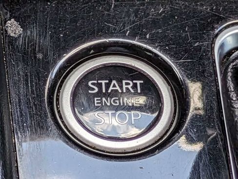 Used 2023 Nissan Kicks SV FWD image 29