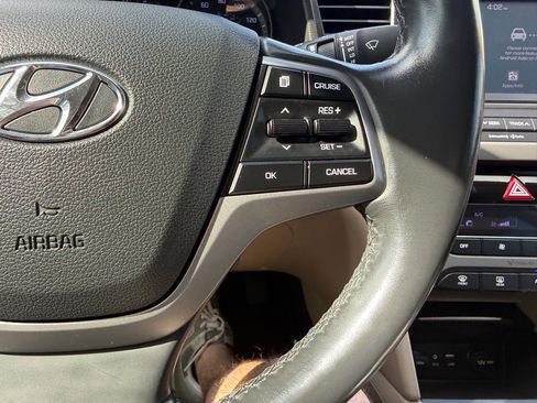 Used 2018 Hyundai Elantra Value Edition FWD image 63