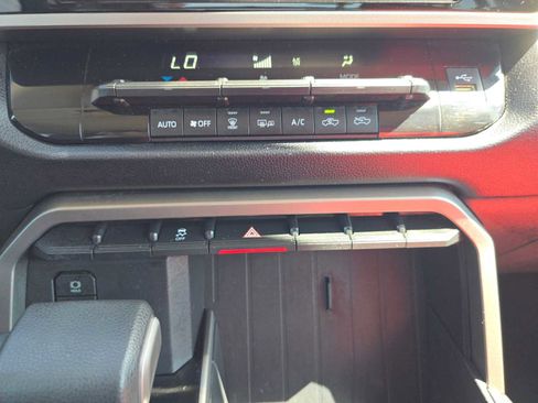 Used 2022 Toyota Tundra SR5 image 27