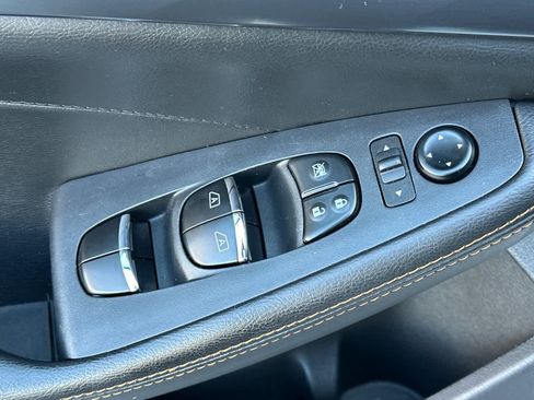 Used 2022 Nissan Maxima SR w/ Sport Mat Group image 13