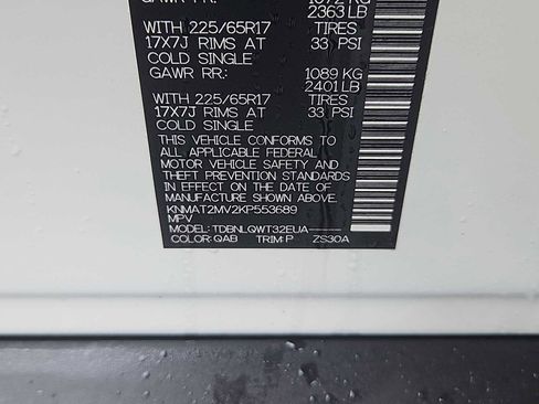 Used 2019 Nissan Rogue SV image 14