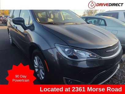Used 2019 Chrysler Pacifica Touring Plus w/ Advanced Safetytec Group