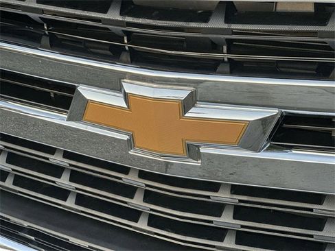 Used 2021 Chevrolet Silverado 1500 LT image 29