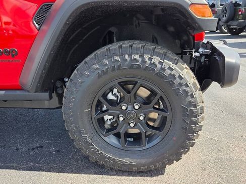 Used 2026 Jeep Wrangler Willys image 9