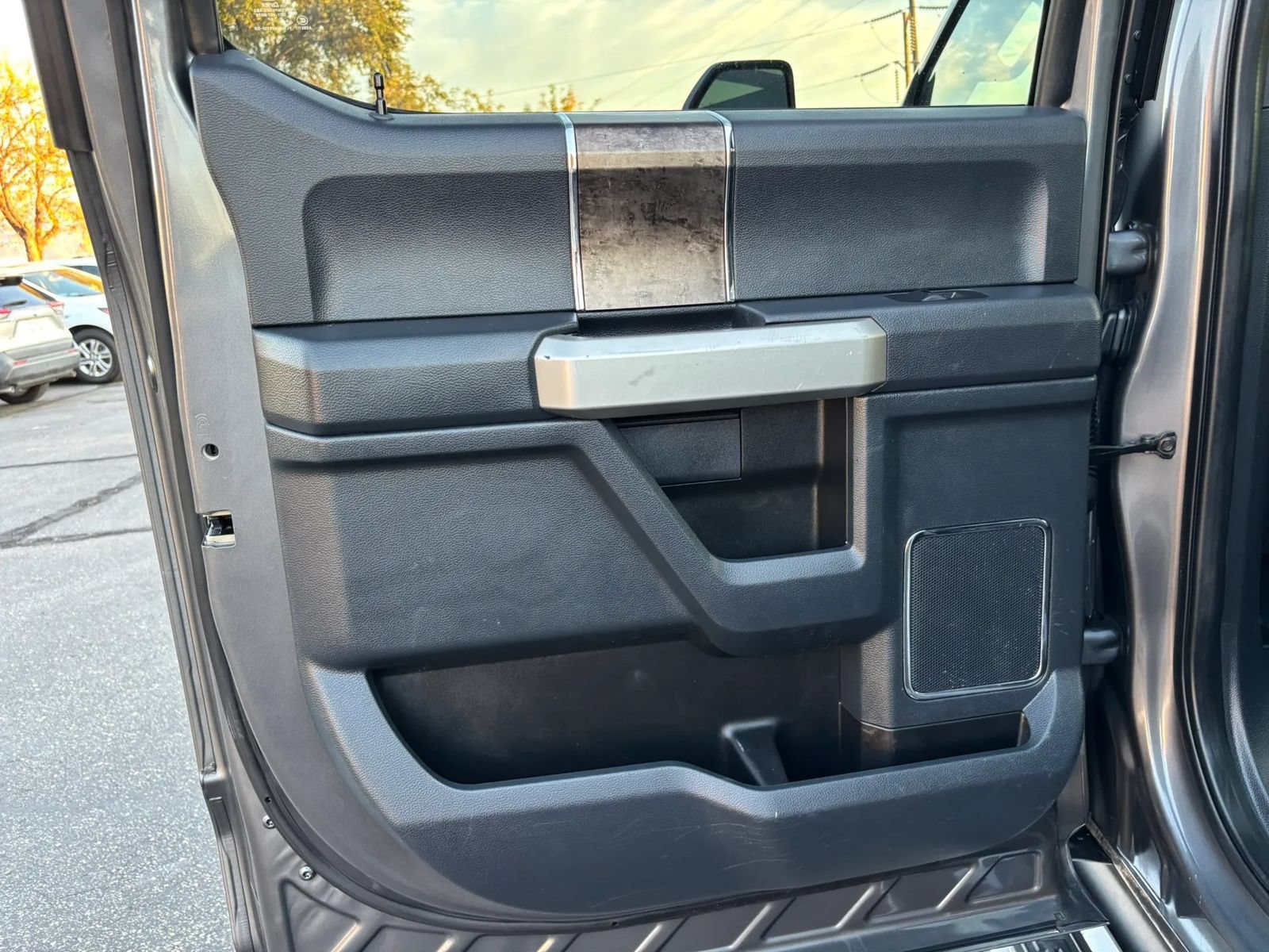 Used 2022 Ford F350 Lariat AWD/4WD image 17