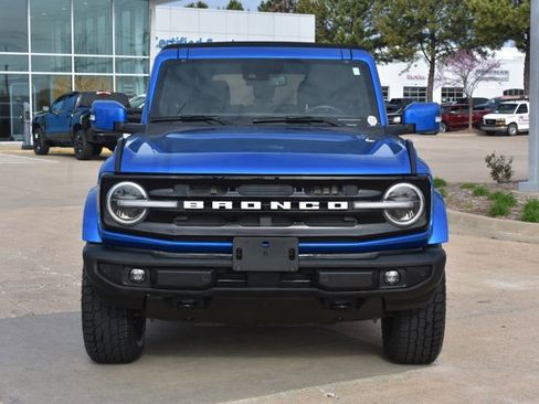 Used 2022 Ford Bronco Outer Banks image 2