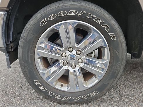 Used 2018 Ford F150 King Ranch w/ Equipment Group 601A Luxury image 32