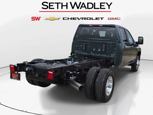 New 2026 Chevrolet Silverado 3500 LT AWD/4WD image 7