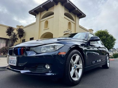 Used 2012 BMW 328i Sedan RWD image 2