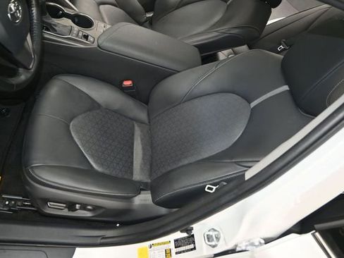 Used 2021 Toyota Camry XSE FWD image 12