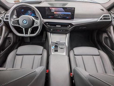 Used 2025 BMW i4 eDrive40 RWD image 19