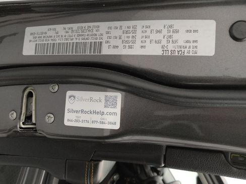 Used 2020 Jeep Compass Limited FWD image 33