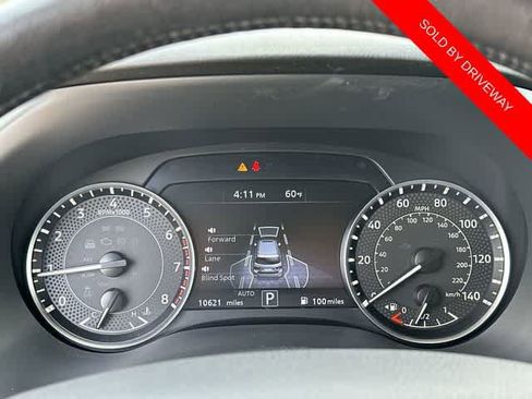 Used 2024 Nissan Armada SL w/ Captain's Chairs Package AWD/4WD image 7