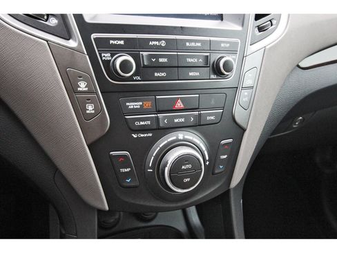 Used 2018 Hyundai Santa Fe Sport w/ 2.4L Value Package 02 FWD image 21