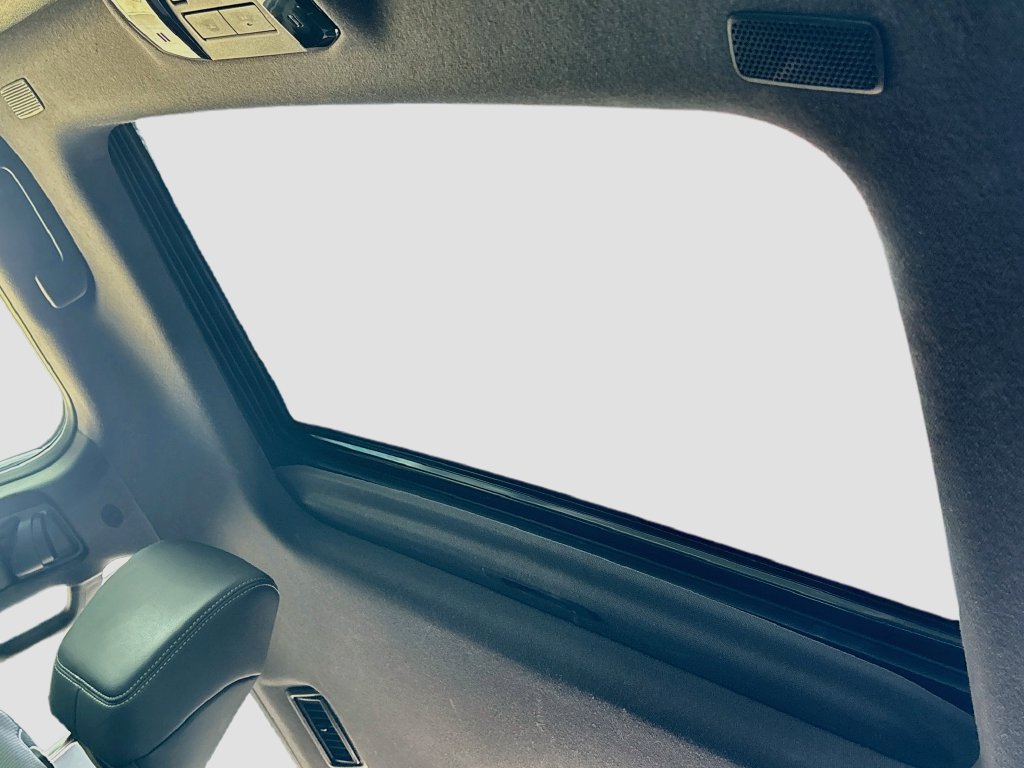 Used 2025 Toyota Land Cruiser AWD/4WD image 18