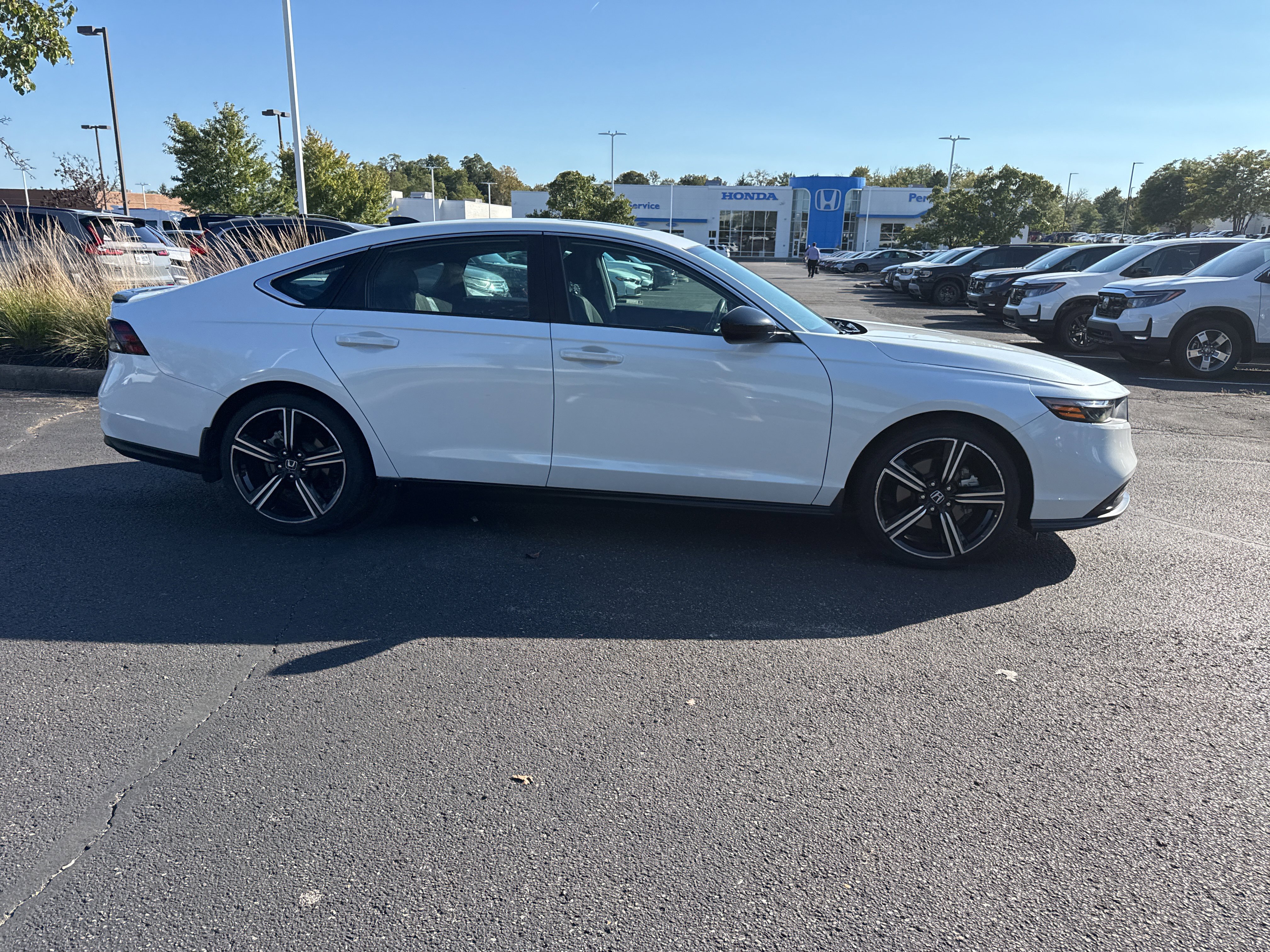 Used 2024 Honda Accord Sport image 28
