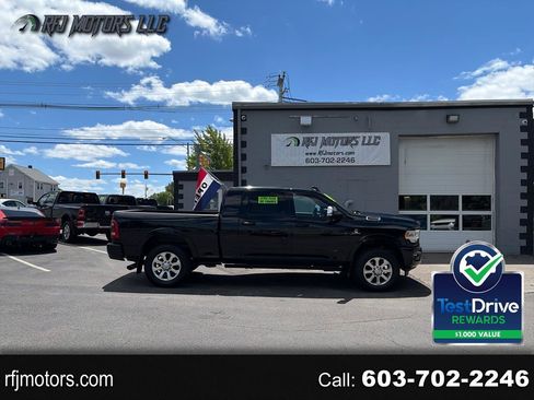 Used 2019 RAM 2500 Laramie AWD/4WD image 1