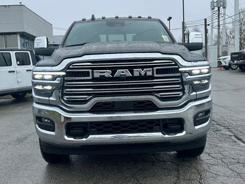 New 2026 RAM 2500 Laramie AWD/4WD image 3